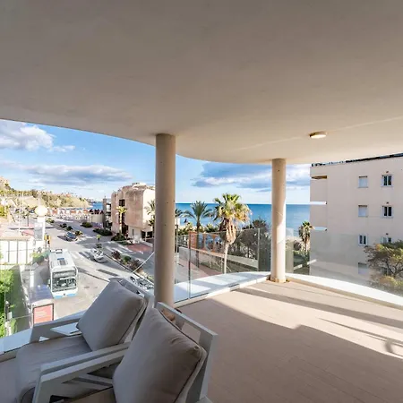 Apartment The Wave De Lujo Con Vistas Al Mar Y Parking Privado Fuengirola