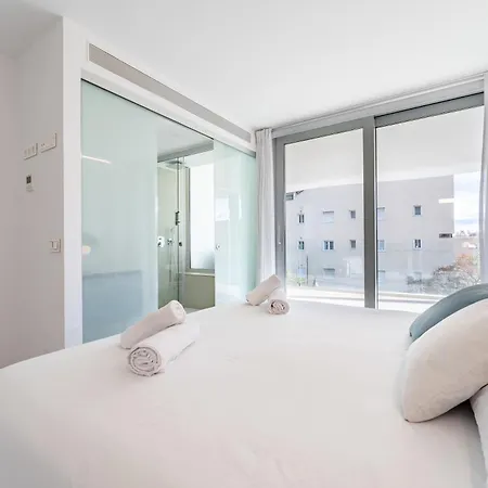 Апартаменты The Wave Vistas Al Mar Y Parking Privado By Sunny Residences
