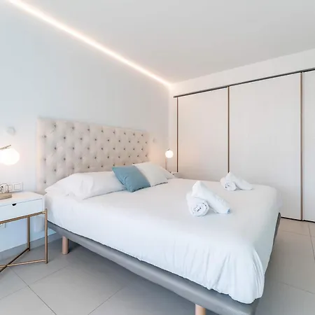 Апартаменты The Wave Vistas Al Mar Y Parking Privado By Sunny Residences *