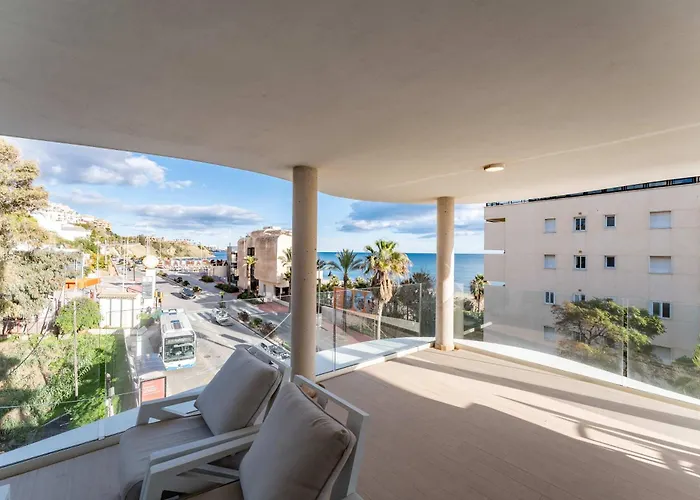 Apartment The Wave De Lujo Con Vistas Al Mar Y Parking Privado Fuengirola