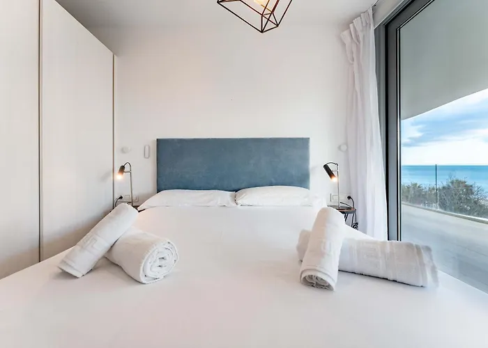 The Wave De Lujo Con Vistas Al Mar Y Parking Privado Fuengirola