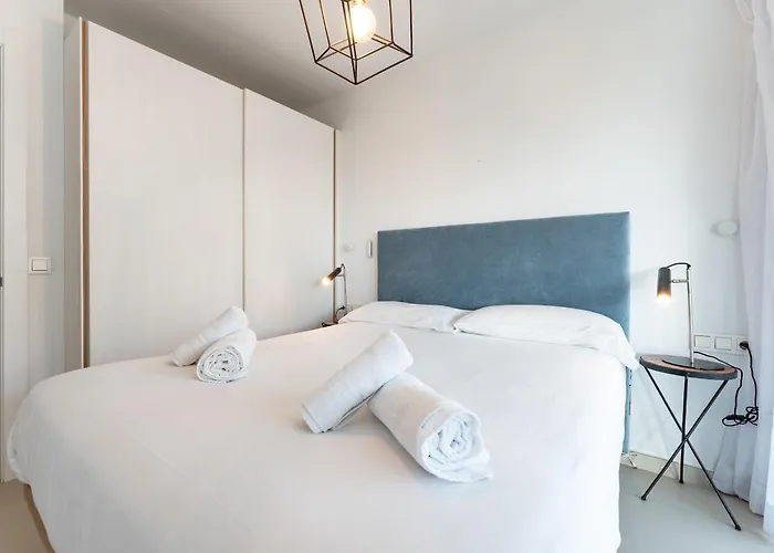 Apartment The Wave De Lujo Con Vistas Al Mar Y Parking Privado *